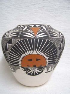 Native American Acoma Handbuilt and Handpainted Pot with Sunfaces