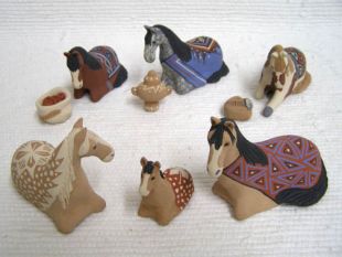 Mata Ortiz Handbuilt and Handpainted Horse Nativity 