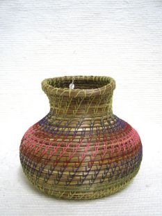 Native American Chippewa Made Basket--Spouts